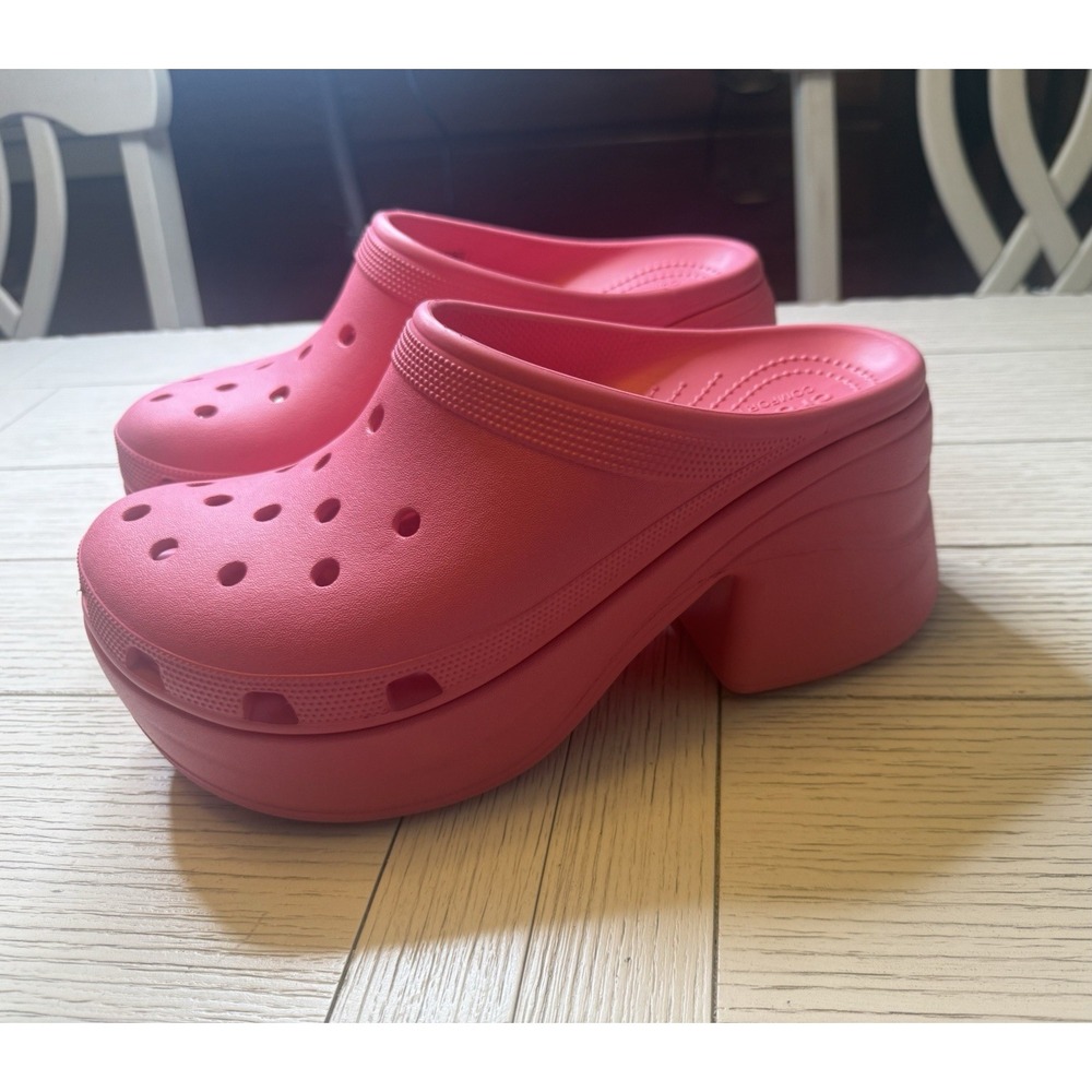 Crocs Heeled Clog NWOT Women Sz 12 Hyper Pink Siren Platform Clogs Approx 4"Heel